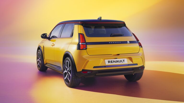 Renault 5 gelb Heckansicht