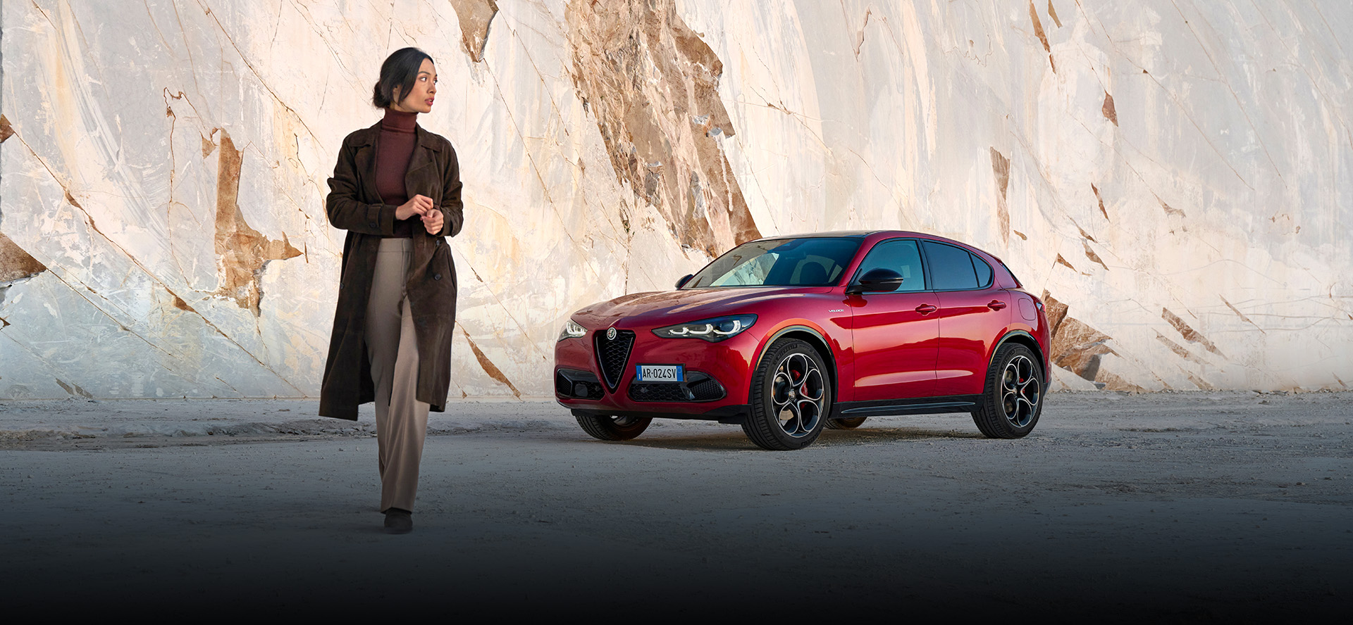 Vogl-und-Co-Alfa-Romeo-Stelvio-Steinbruch
